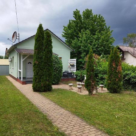Susan Apartman Hajdúszoboszló Kültér fotó